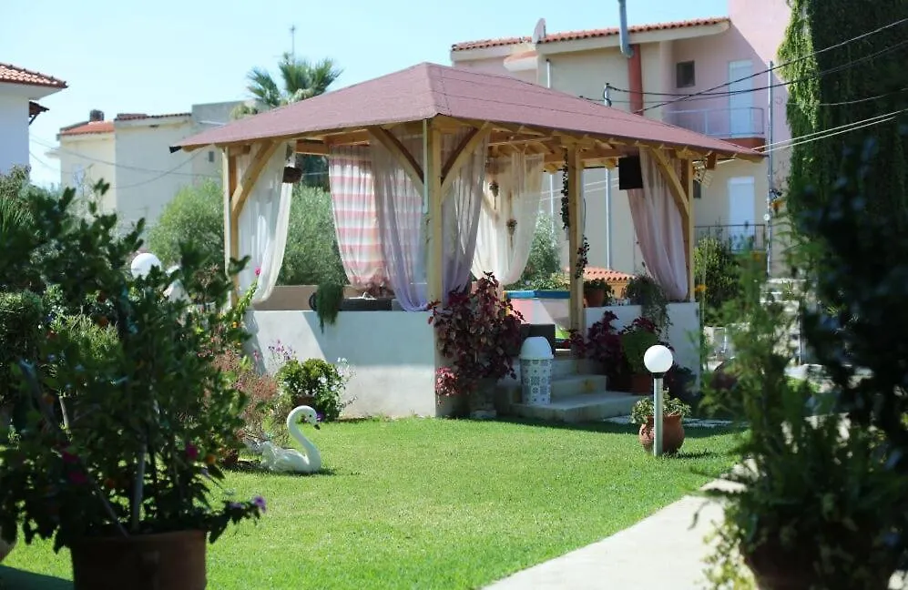 Tsitsirikos Studios Apartment Toroni Greece